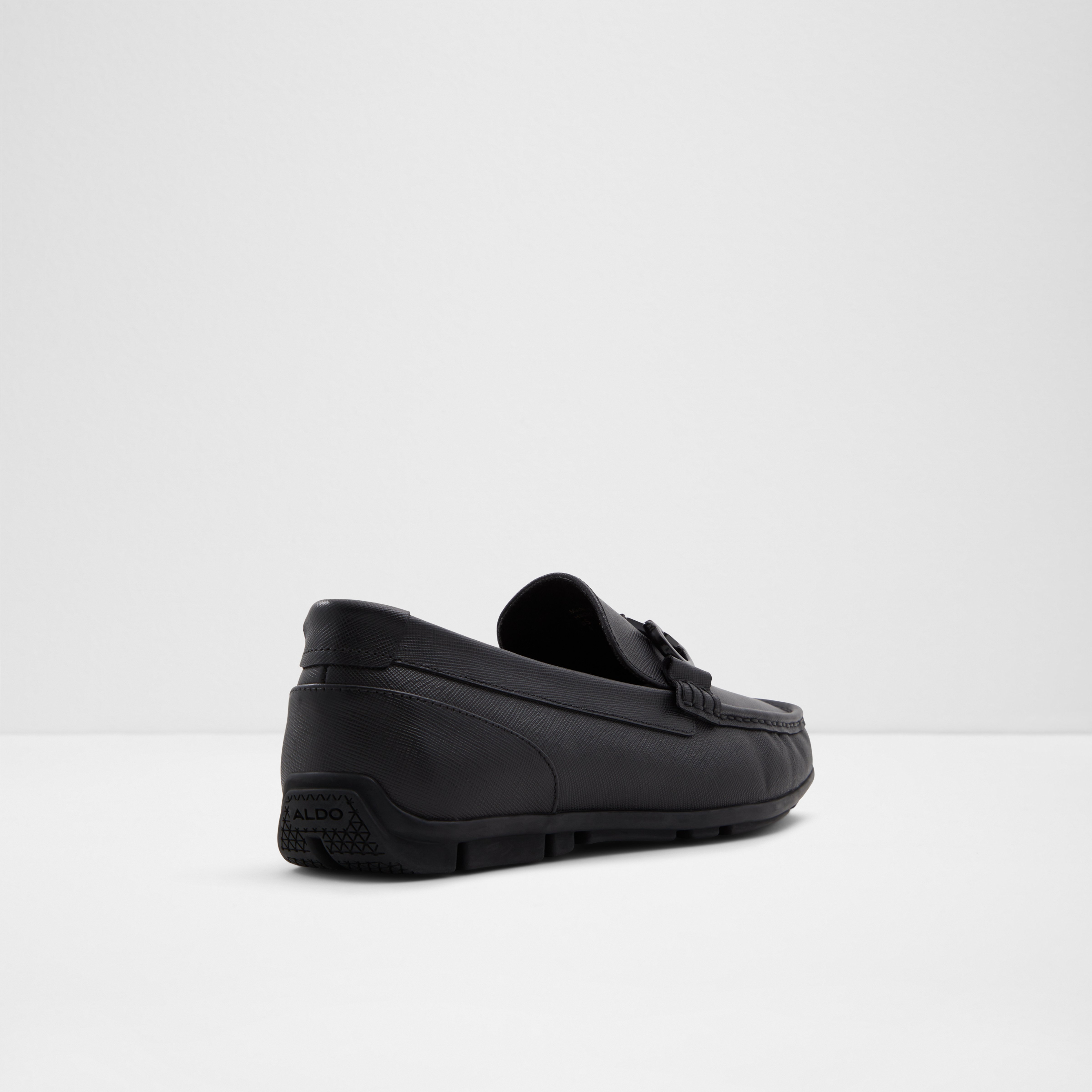 Orlovoflexx-In Men's Black Moccasins image number 2