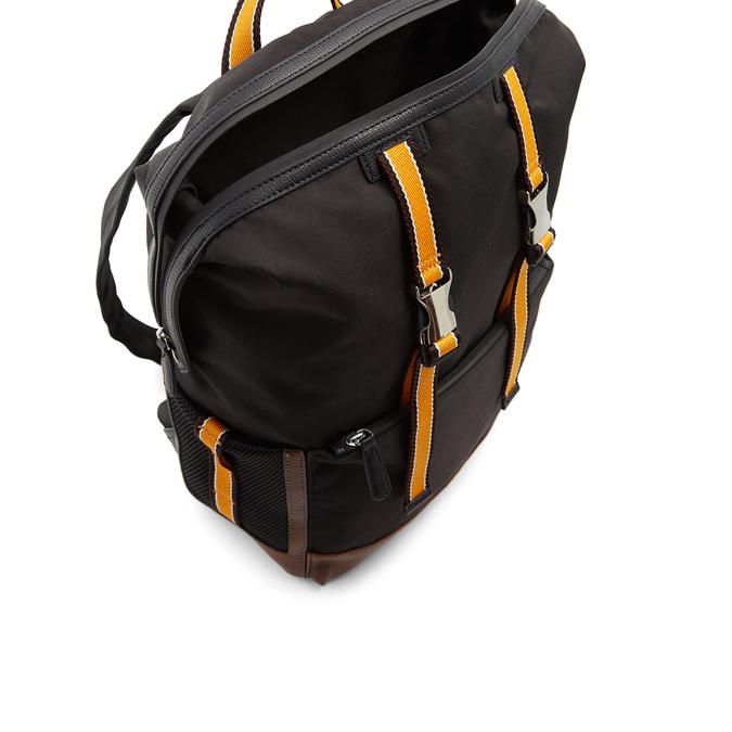 Weekendwarrior Men's Black Backpack image number 2