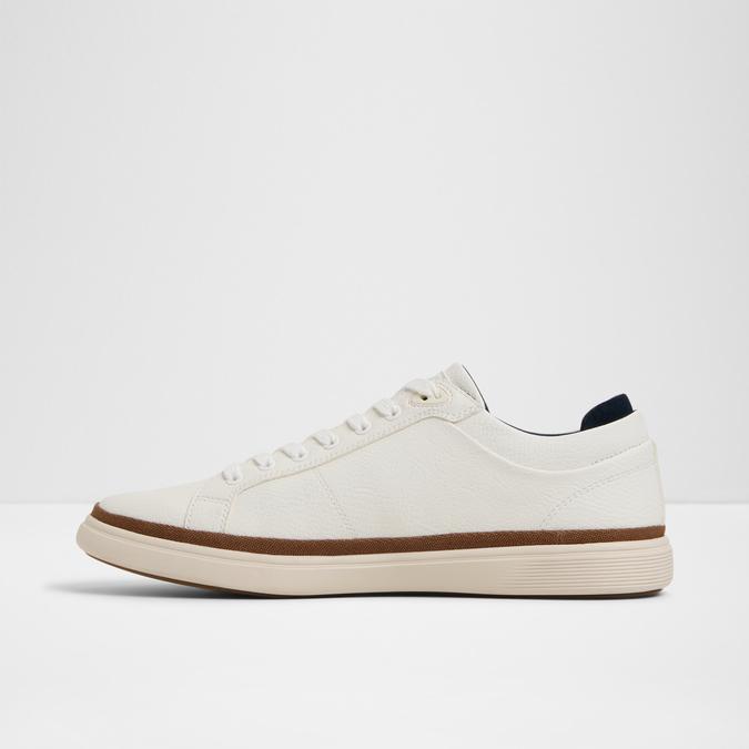 Finespec-In Men's White Low Top Sneakers image number 3