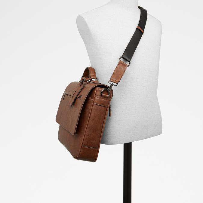 Alelarwen Men's Cognac Messenger image number 3