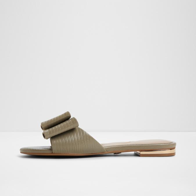 Eloquent-In Women's Green Flat Sandals image number 3