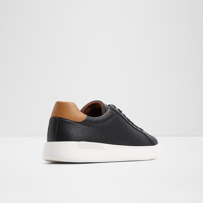 Clubmembera-In Men's Black Low-Top image number 2