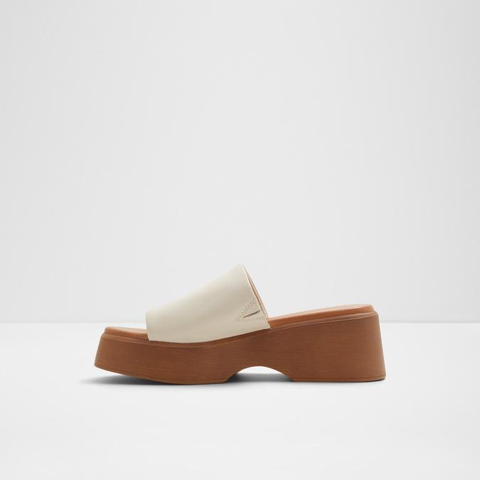 Yassu-In Women's White Wedges image number 3