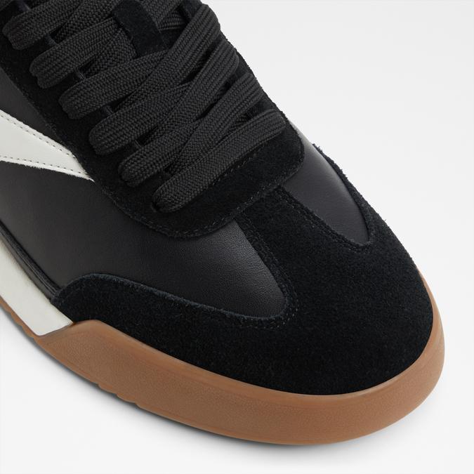 Clubmtl-In Men's Black Fashion Athletic image number 5