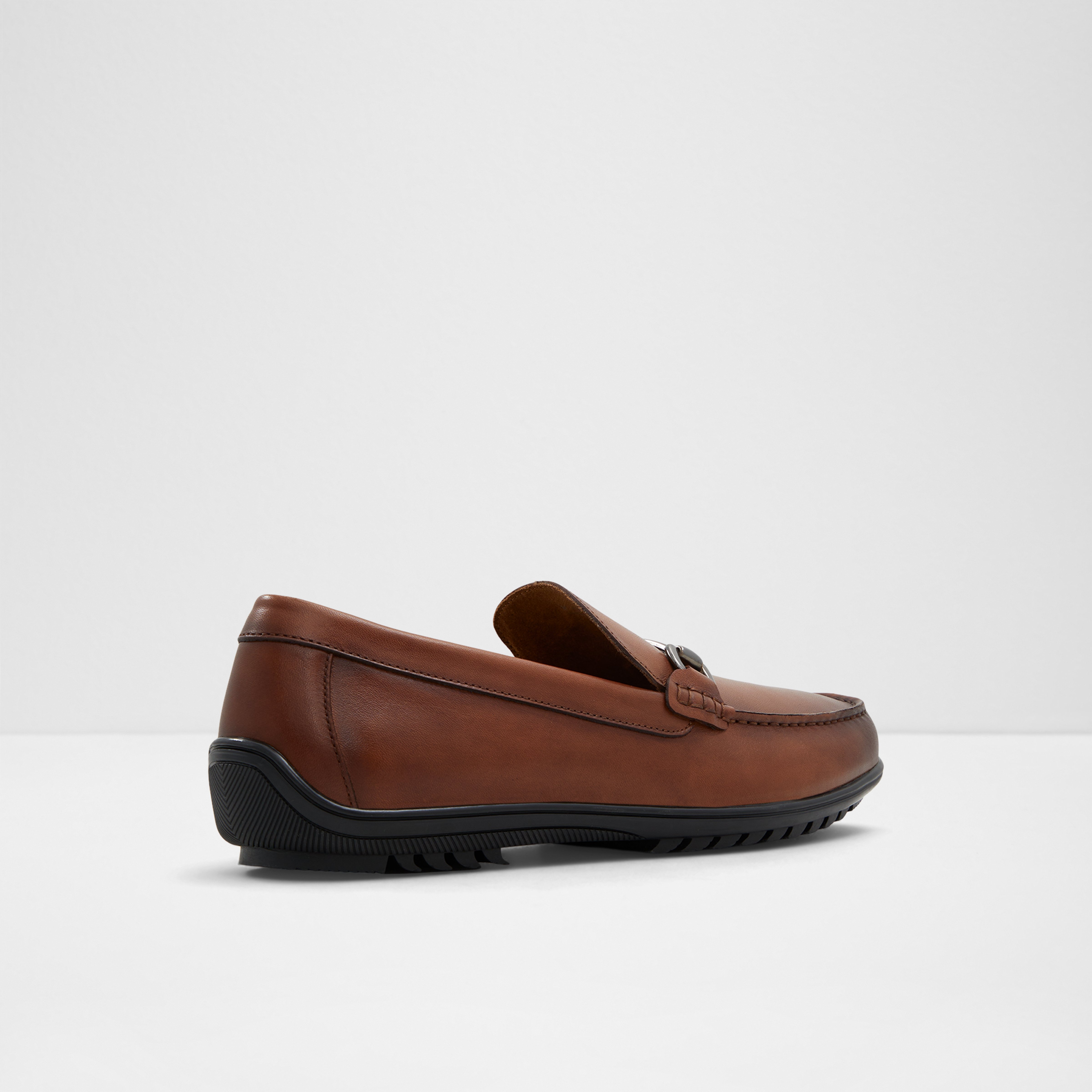 Evokea-In Men's Brown Moccasins image number 2